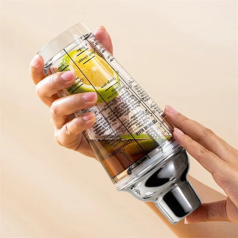 Hand Shaker Cup with Scales Lemon Milk Tea Shaker Cup 400/600MLStainless steel Lid Wine Drink Mixer Bar Glass Cocktail Shaker