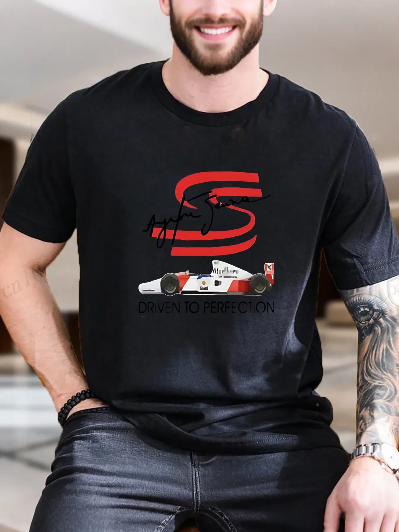 T-shirt a maniche corte stampata da uomo di nuova moda di arrivo T-shirt traspirante in cotone 100% con design per auto da corsa rossa bianca elegante per Casual S