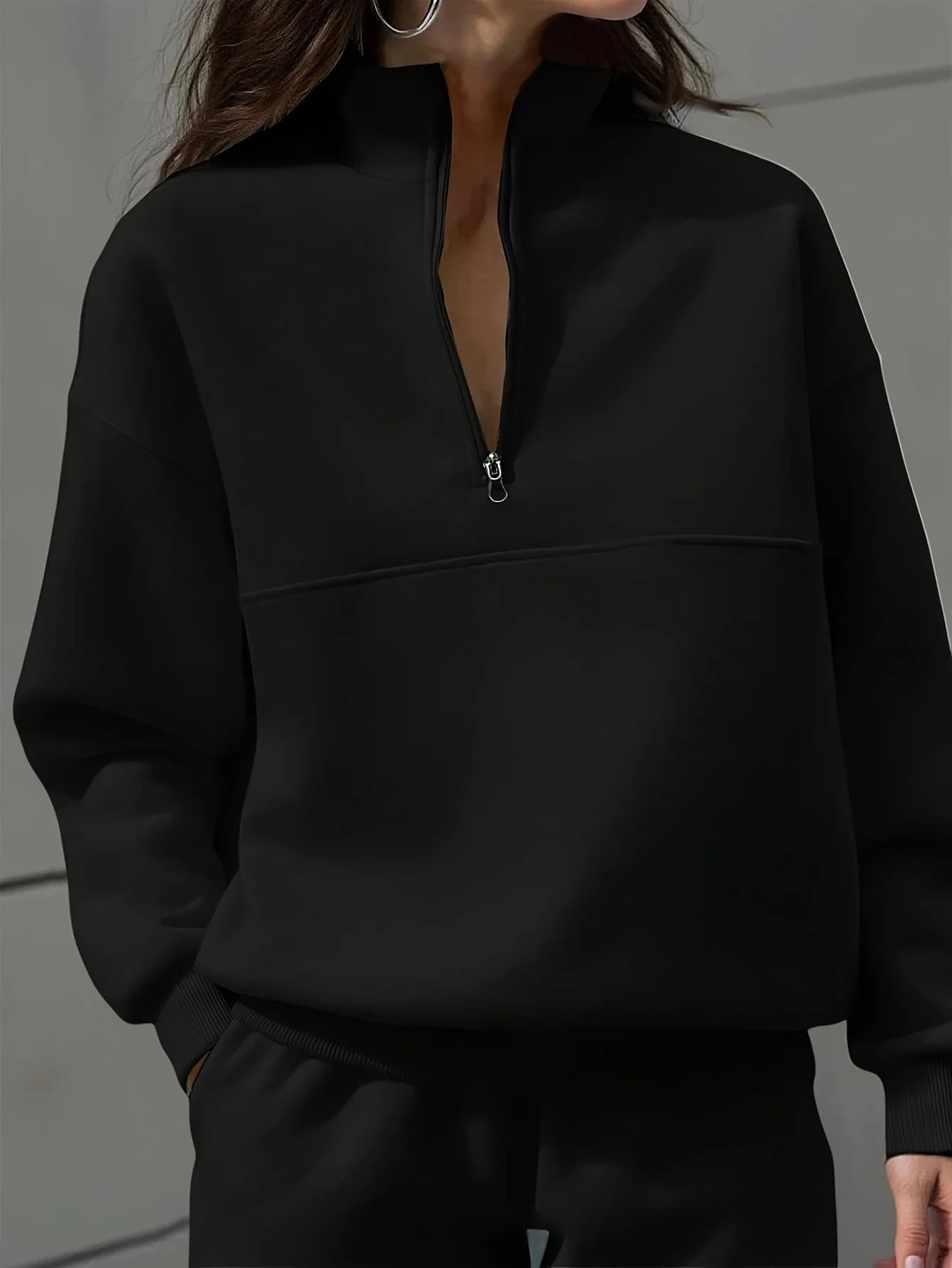 Felpa da donna alla moda, casual, versatile, tinta unita, con collo rotondo e chiusura a zip.