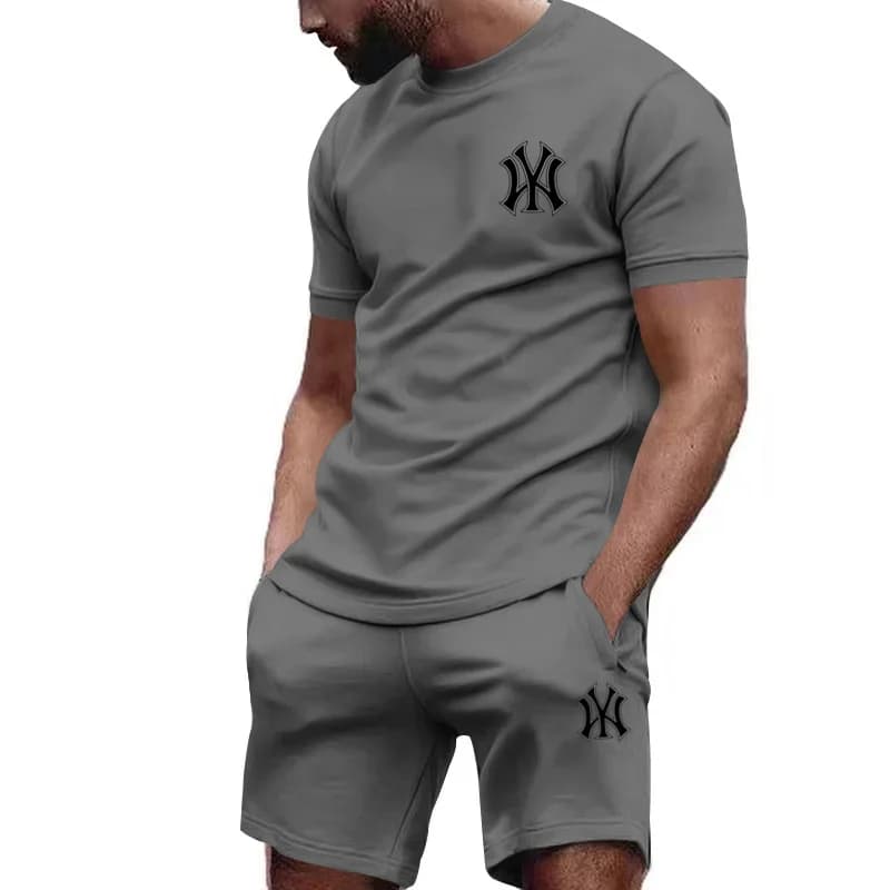 Nuovo set sportivo da uomo 2025 di tendenza: T-shirt a maniche corte e pantaloni per corsa e fitness, ideale per l'estate
