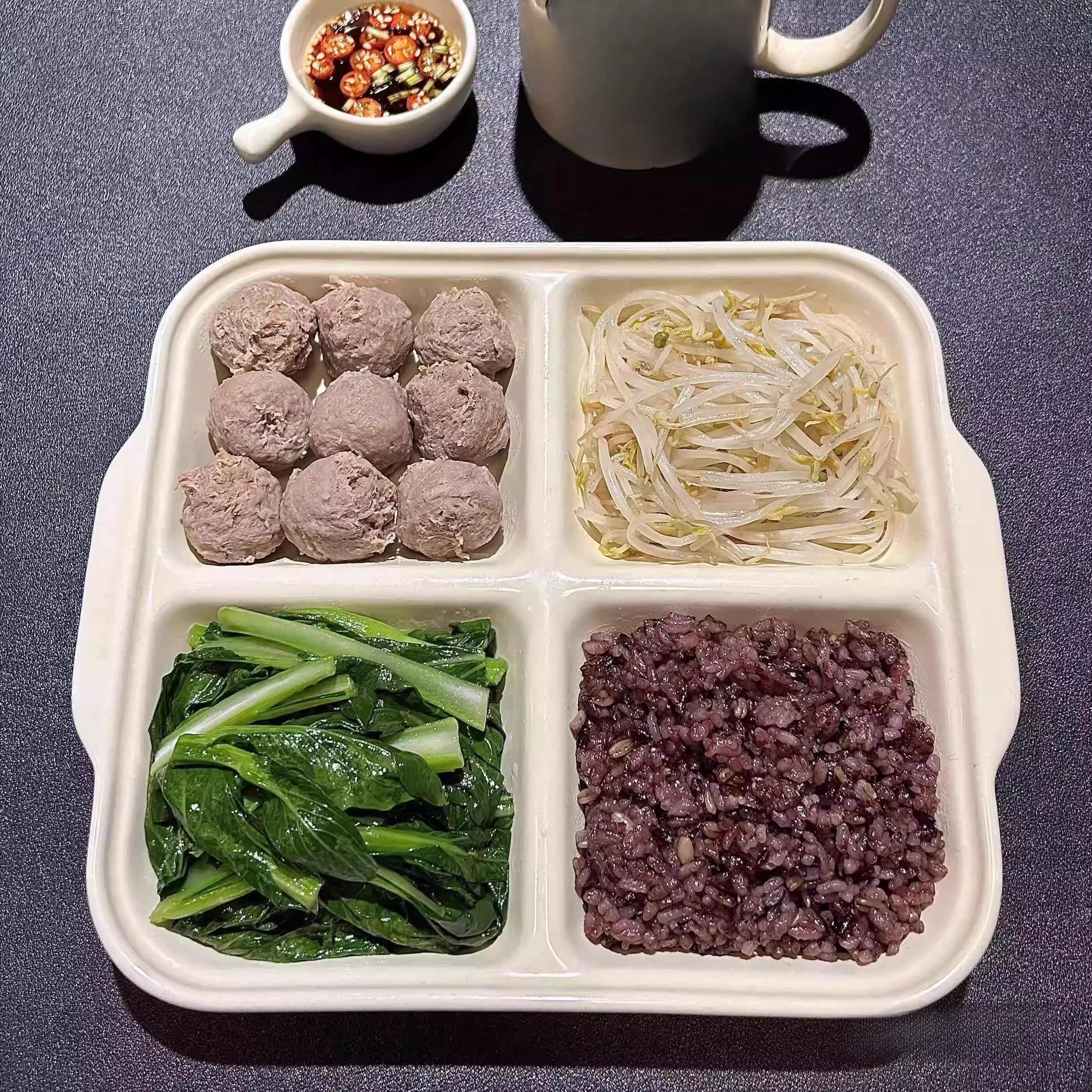 Piatto in Ceramica Diviso in Quattro Scomparti per Dieta, Consigliato dai Nutrizionisti, Metodo di Pasto a Quattro Griglie per Perdita di Peso, Stoviglie di Alto Valore Estetico