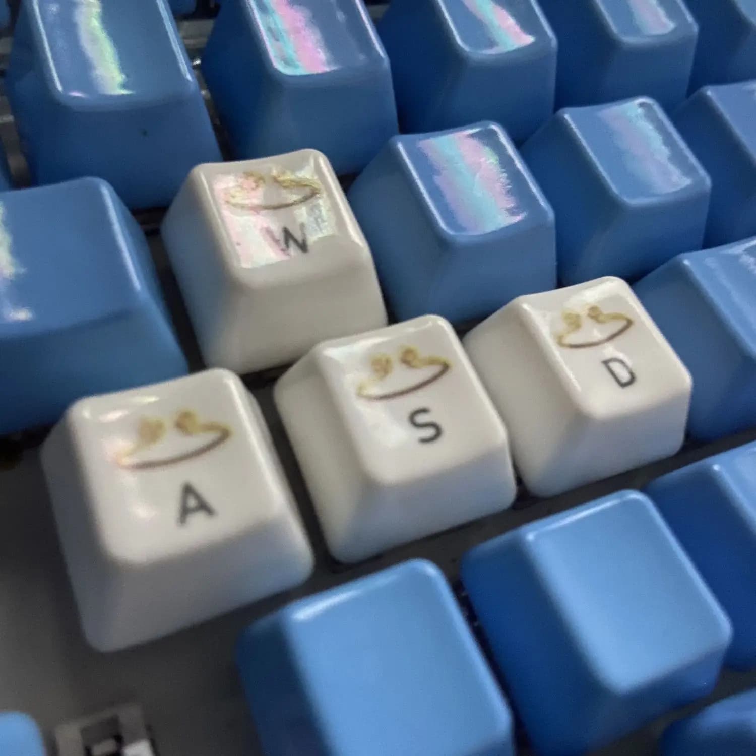Keycap in Ceramica Smaltata Blu e Bianca con Motivo Nezha, Tasti Personalizzati per Tastiera Meccanica, Set di 4 Tasti WASD, Regalo per PC