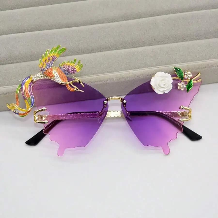 Occhiali da Sole Senza Montatura a Forma di Farfalla con Strass e Decorazioni Sfumate Viola