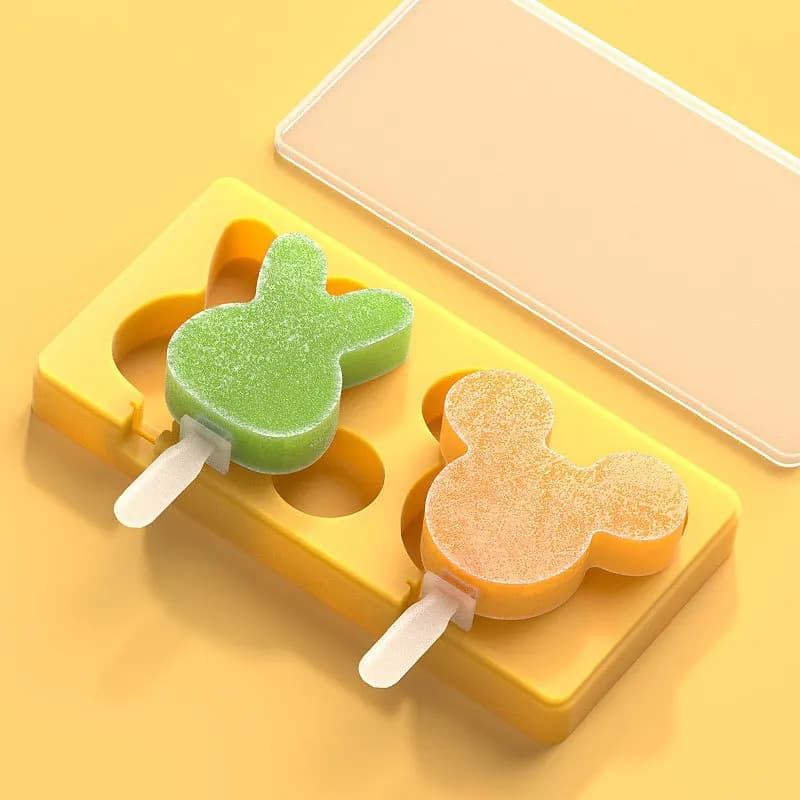 Stampo in Silicone per gelato animale cartone animato fai-da-te con coperchio e Stick Kit per fare ghiaccioli stampo da forno per cubetti di ghiaccio al cioccolato per uso alimentare