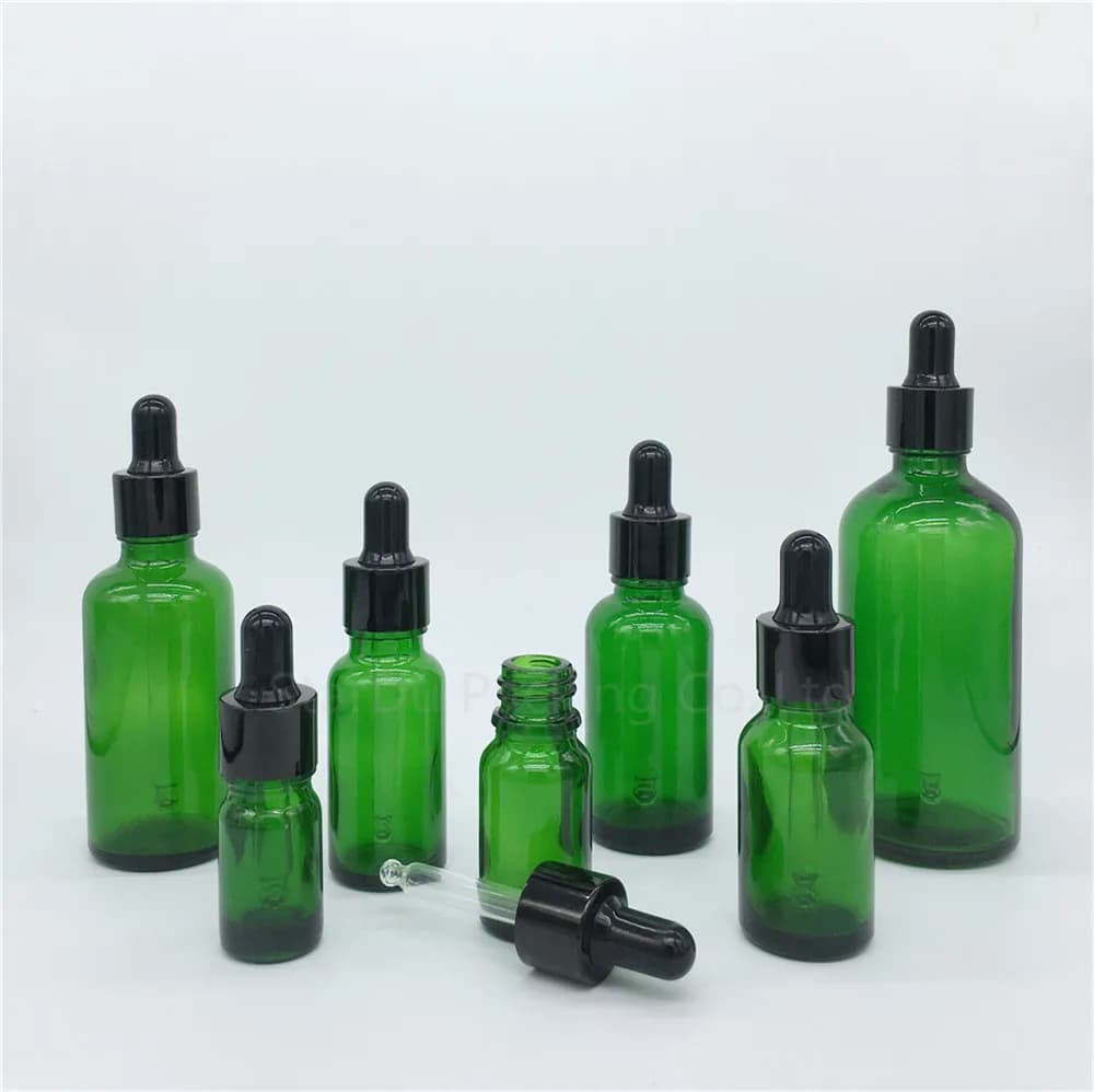 12 bottiglie di vetro verde da 5 ml, 10 ml, 15 ml, 20 ml, 30 ml, 50 ml, 100 ml con bottiglia di olio essenziale con contagocce nero, bottiglie di profumo per occhi reagente