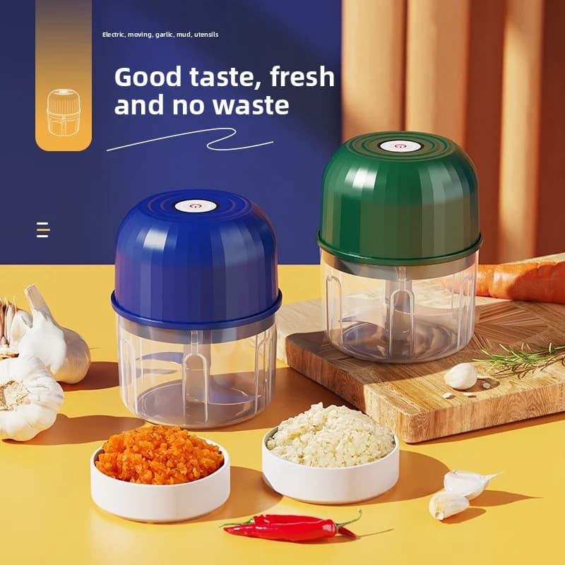 1 Set of Electric Garlic Puree Machine 260ml Wireless Charging Electric Vegetable Onion Chopper Garlic Crusher Food Mixer