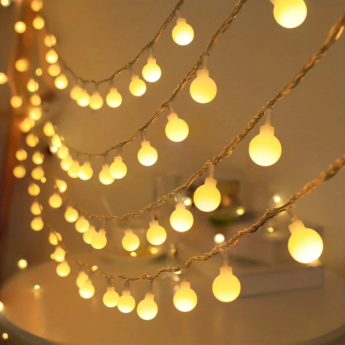 Stringa di luce colorata a sfera bianca smerigliata da 1 pz 40 LED, luce a bolle bianche, adatta per campeggio, matrimoni, decorazioni natalizie