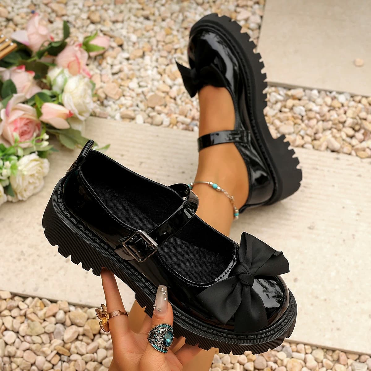 2026 New Large Size Black Casual Non-Slip Student Loafers Women's Spring and Summer Fashion Bow Decorated Mary Jane Shoes