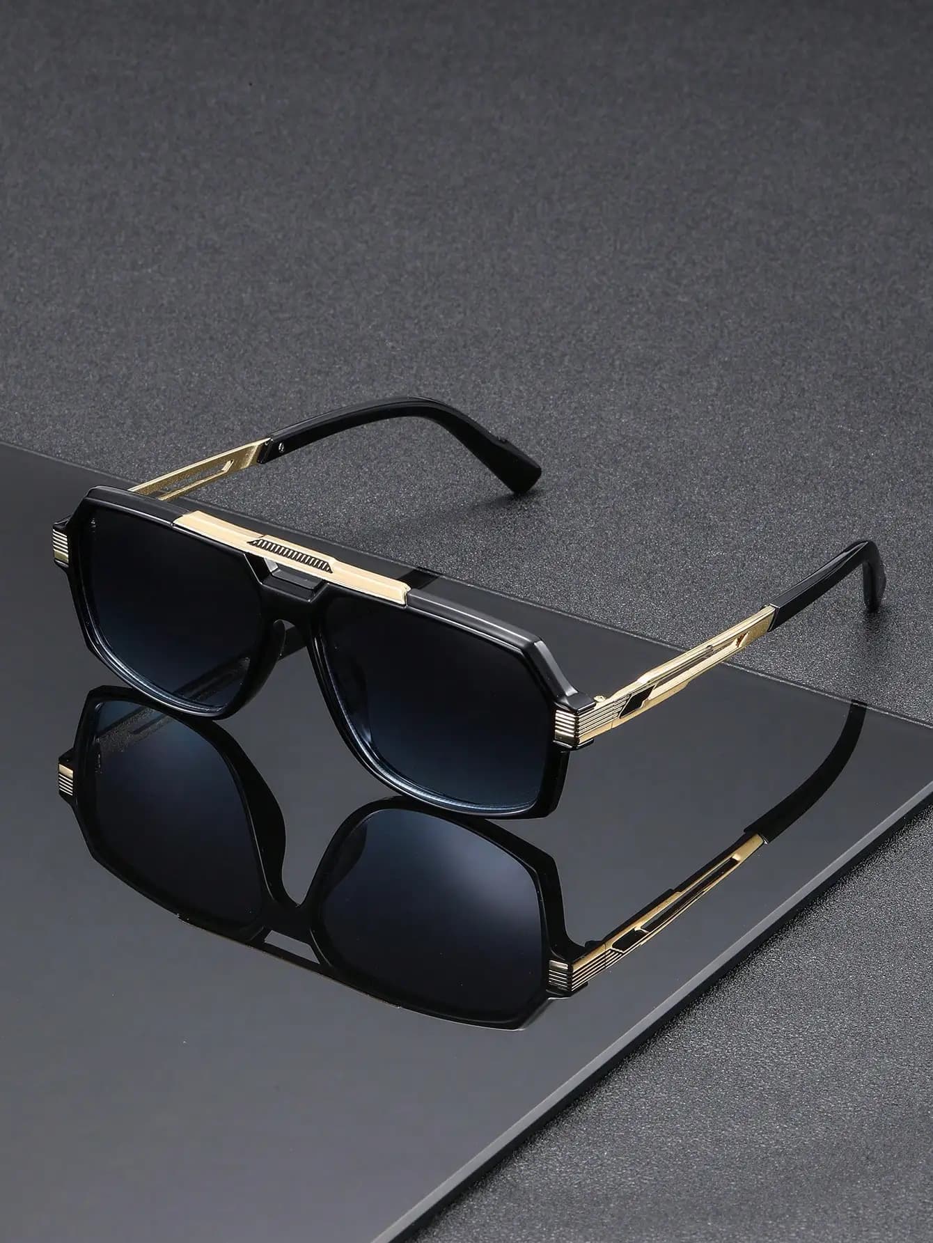 1 pair of men's sunglasses with transparent T frame, grey, European and American style, with double bar, cut edge, metal, classics by pilot