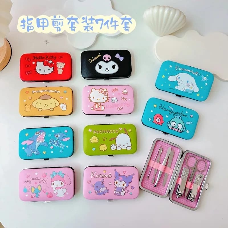 Disponibile Set di Tagliaunghie a Forma di Cuore per Ragazze, 7 Pezzi, Kit per Nail Art Kuromi, Strumenti per Unghie, Cucchiaio per Unghie, Regali Sorpresa