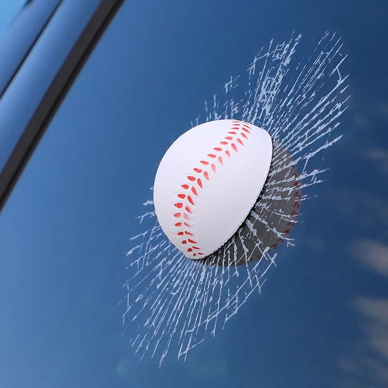 Car Styling Baseball Calcio Tennis Stereo Vetro rotto Adesivo 3D Finestra Palla Colpisce Decalcomania autoadesiva Divertenti adesivi creativi