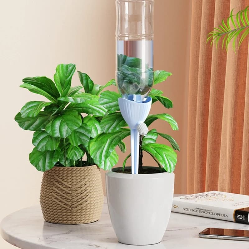 Irrigatore Automatico Regolabile per Piante in Vaso, Strumento di Auto-Irrigazione per Giardinaggio e Cura Quotidiana
