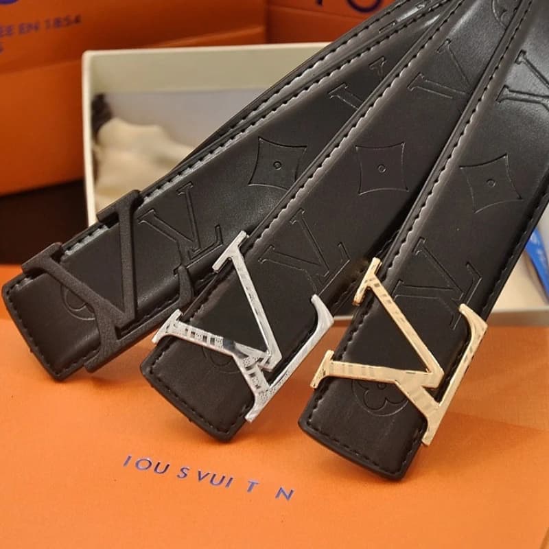 Cintura da uomo di lusso leggero francese, cintura da lavoro goffrata, nuova collezione 2026, cintura in pelle bovina versatile di alta moda da 3,8 cm