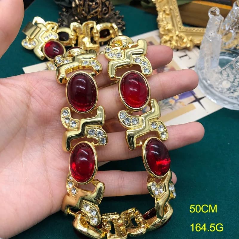 Set di collana corta ovale smaltata rossa cinese e orecchini a clip con strass, edizione Capodanno Cinese