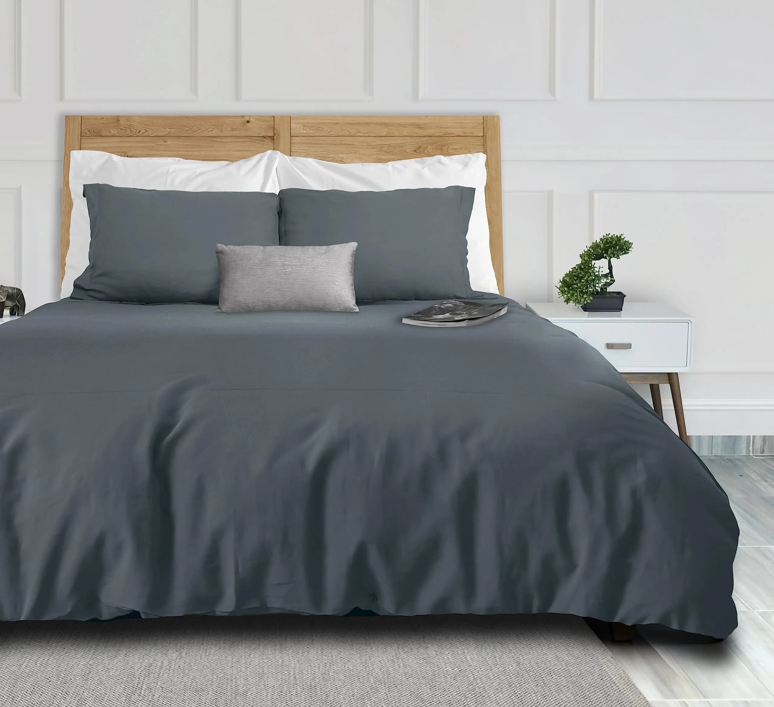 Microfiber Polyester Duvet Cover Set 4 Piece Soft Wrinkle Free Bedding Set with Zipper Corner Ties, Duvet Cover Sheet Pillowcase