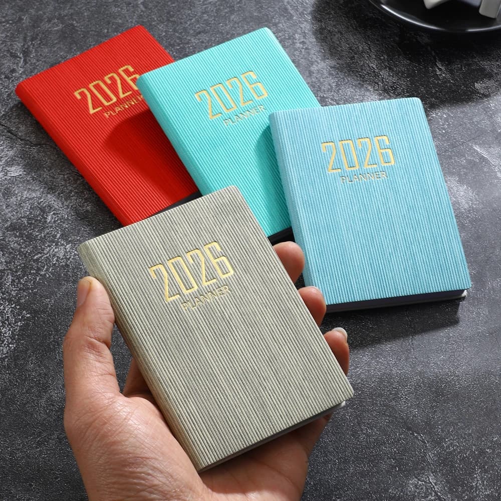 Specifiche A7 2026 Agenda inglese, mini agenda giornaliera tascabile portatile, calendario settimanale sottile da 64 fogli da 128 pagine