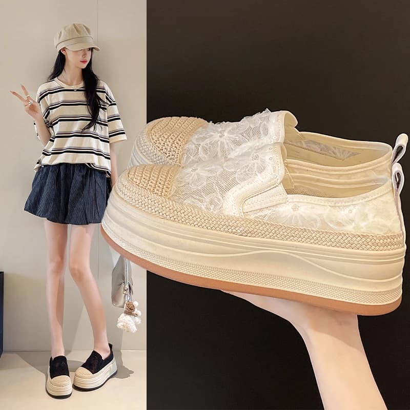 2026 New Women Hollow Lace Slip On Fisherman Shoes Mesh Wedge Loafers Black White Soft Breath Summer Daily Walking Comfort Shoes