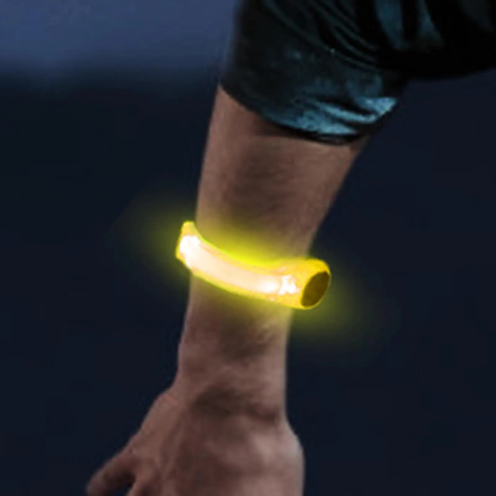 Night Safety Light Adjustable LED Arm Band Reflective Running Wrist Belt Outdoor Hiking Jogging Walked Cycling Lightweight Equipment