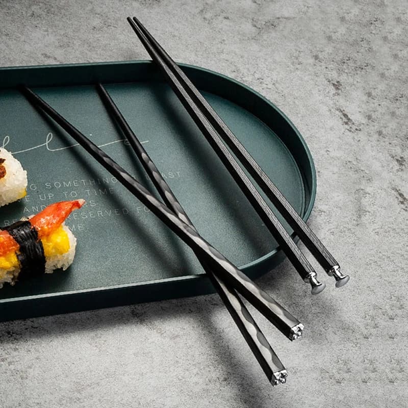 Offerta Speciale: 5 Paia di Bacchette in Lega con Incisione Laser, Antiscivolo, Riutilizzabili, per Sushi, Utensili da Tavola, Accessori da Cucina