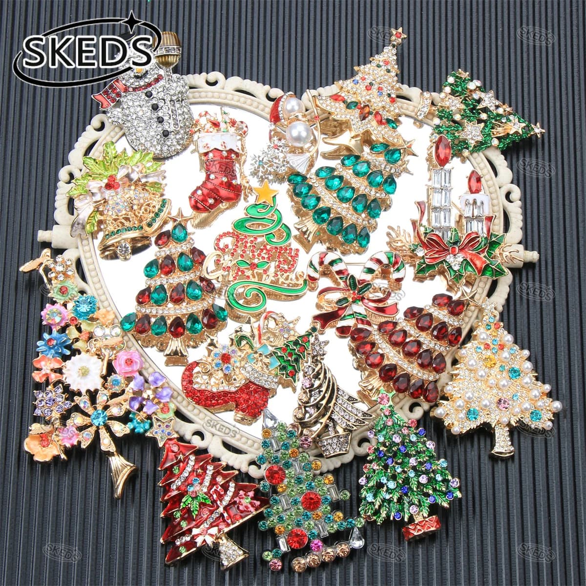 SKEDS Christmas Brooches for Women Rhinestone Crystal Xmas Tree Snowman Stocking Candy Cane Bell Holiday Party Coat Jewelry Gift