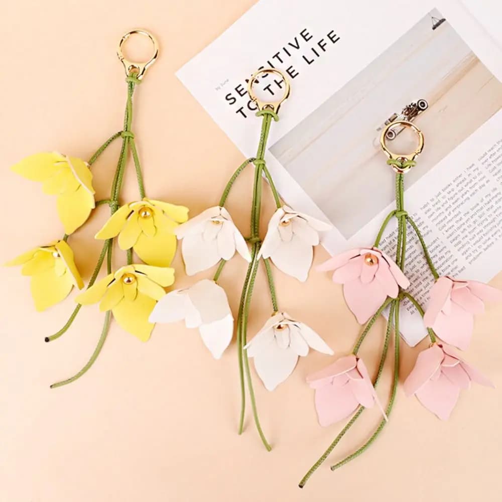 Grazioso Portachiavi con Ciondolo a Fiore in Pelle PU Rosa, Tulipano, Sakura, Charm Creativo Intrecciato per Borsa da Uomo