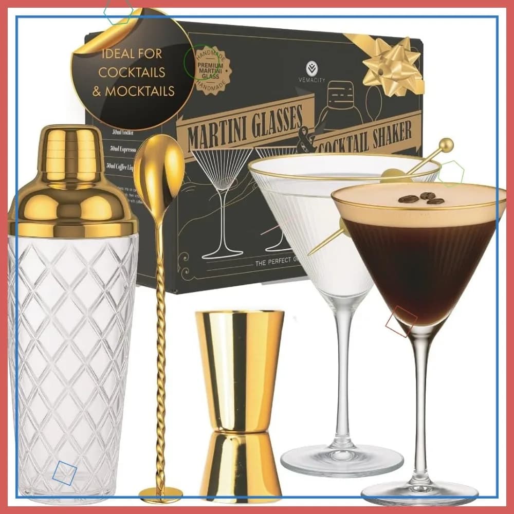 Set Shaker per Cocktail in Vetro Dorato con Colino Integrato, 2 Bicchieri da Espresso Martini, Cucchiaio da Bar e Jigger per Mixology Domestica