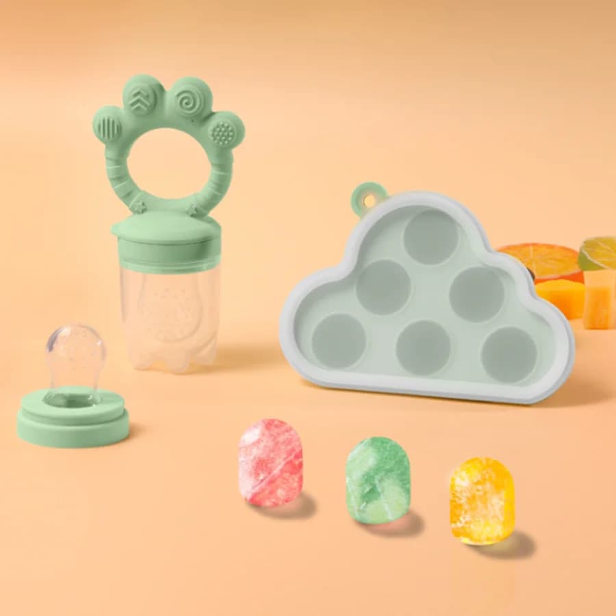 Set da 2 pezzi Set di mangiatoia per frutta per bambini Set di cibo cubo PAWS di orso Set di scatole per alimenti per frutta e verdura ghiacciata purea di carne per bambini in silicone per il corpo