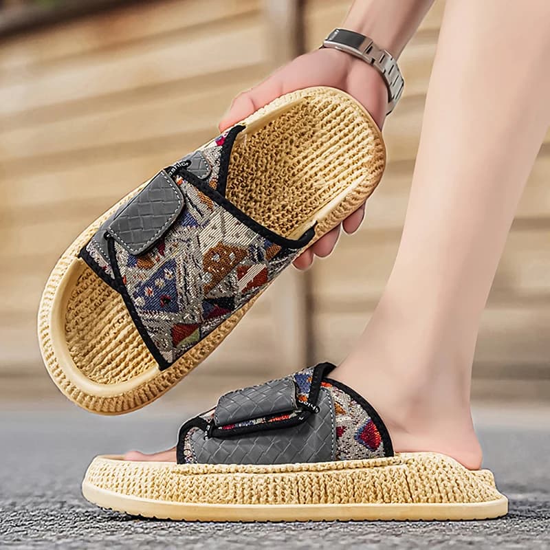 Fashion Classic Unisex Slippers For Men Summer Comfortable breathable lightweight Shoes Outdoor Sandals beach shoes