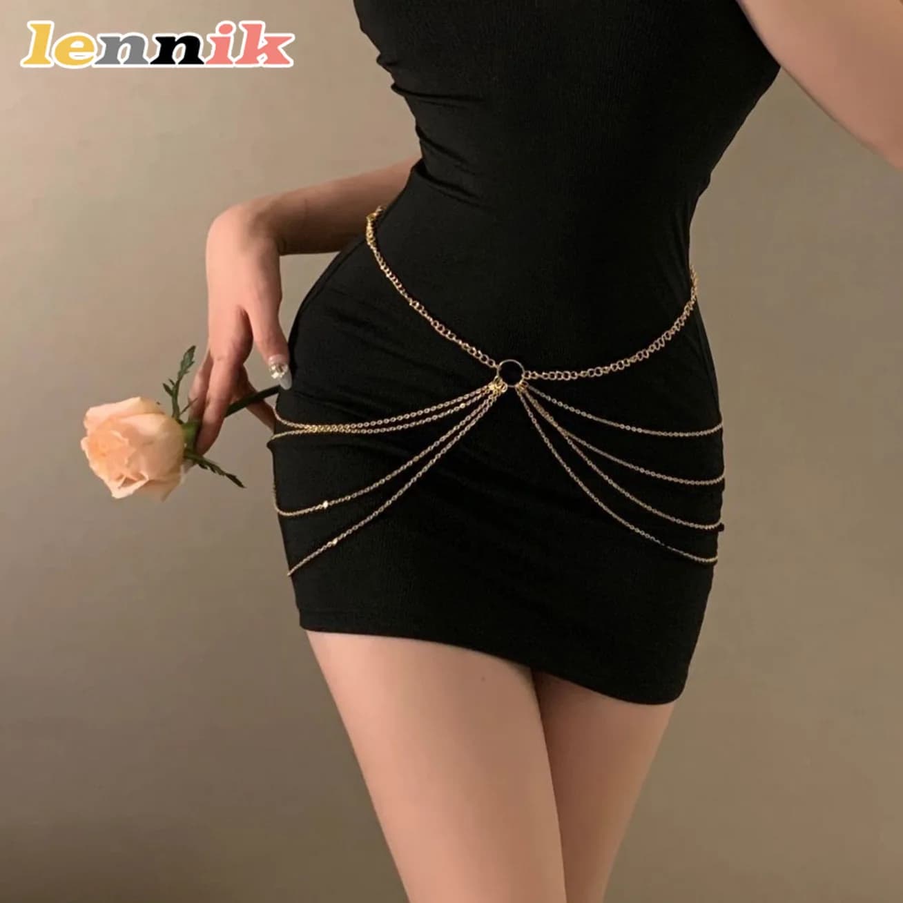 LENNIK Catena in vita multistrato in metallo con nappa, design con nappa in metallo 3D da donna, indispensabile per festival musicali/raccolpi, alla moda