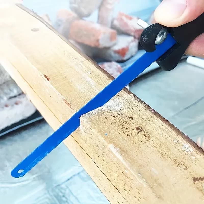 Small Creative Small Saw Plastic Handle Mini Hand Saw Portable Saw for PVC Pipes Saw For Wood Processing Adjustable Gardening
