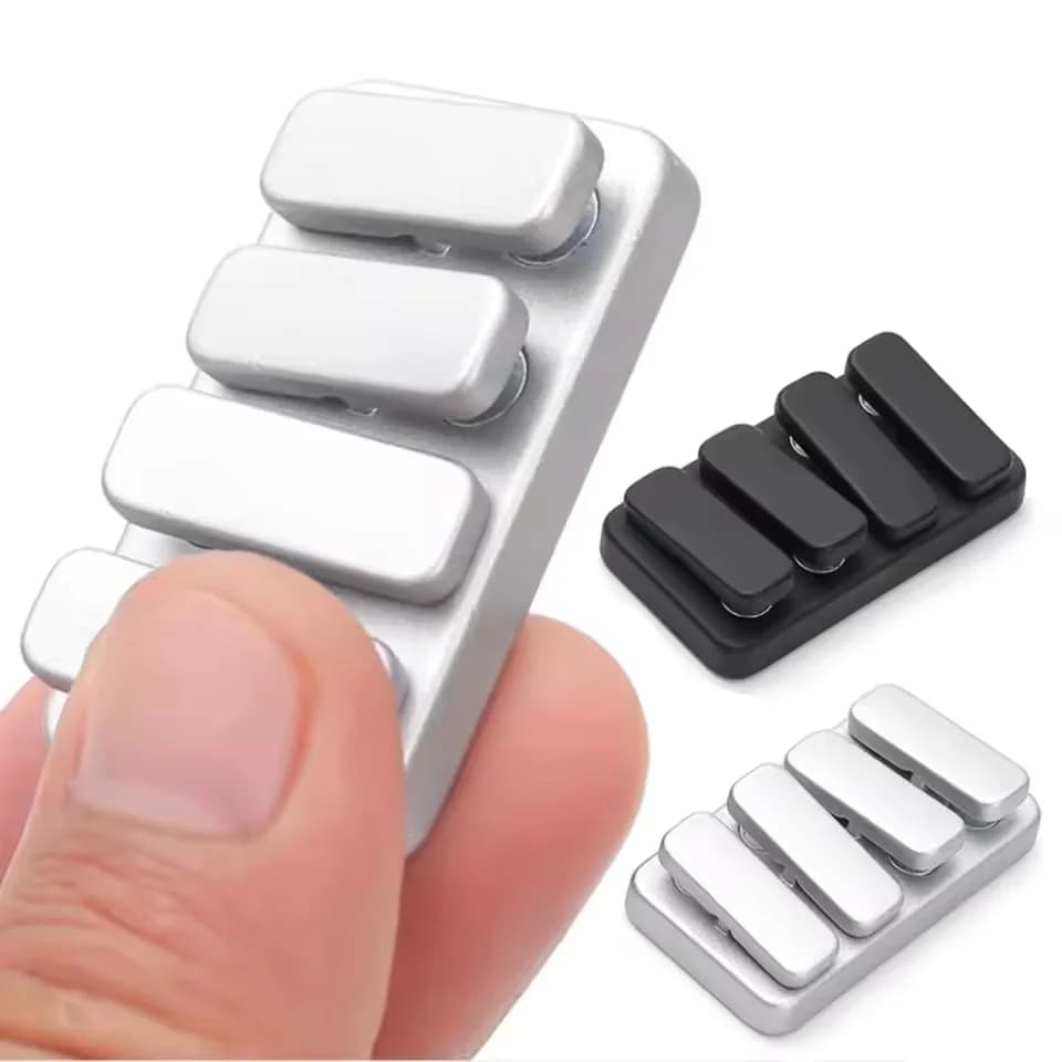 EDC Piano Keys Magnetic Fidget Slider Rettangolare a Dondolo, Push Card Portatile, Giroscopio da Dito per Adulti, ADHD, Ansia, Giocattolo da Ufficio, Regalo