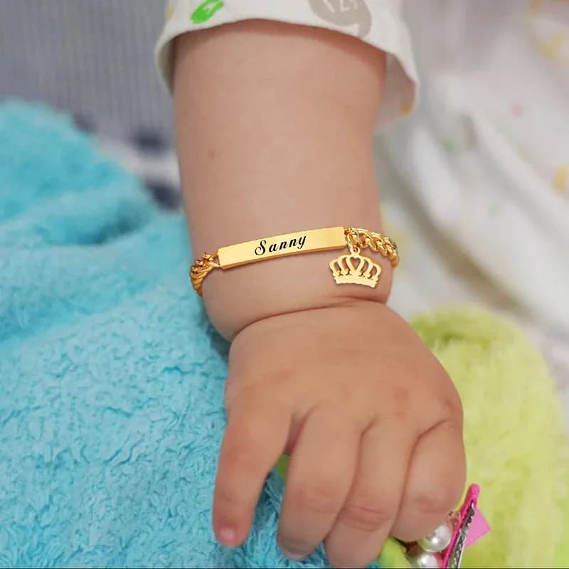 Bracelets with name Laser with personalized engraving for kids stainless steel bracelet with crown Cuban chain custom gifts for kids jewelry