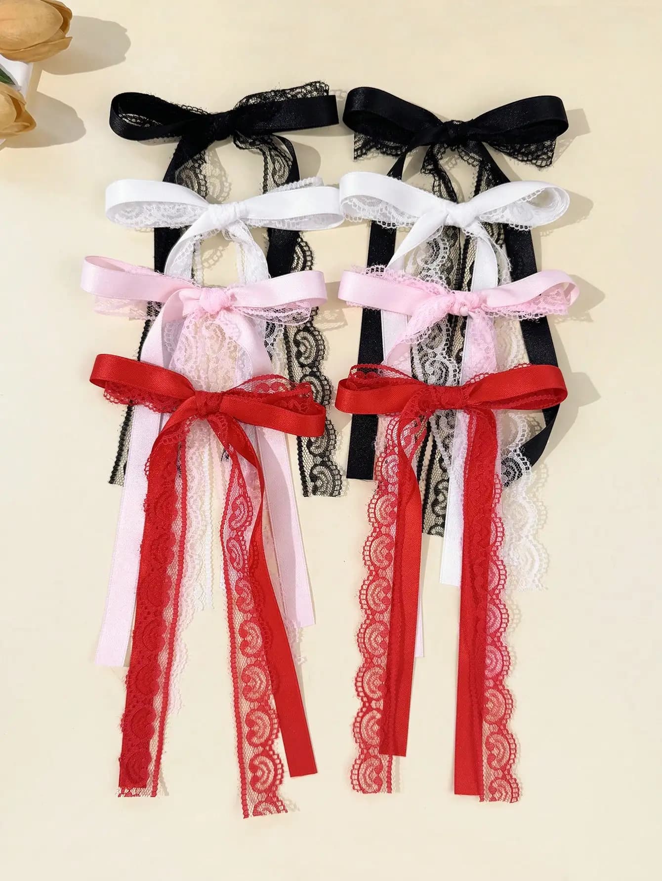 Couple of casual woman hair clips in plain color with bow and crocodile clip, for daily use, versatile fashion accessory to match the outfit