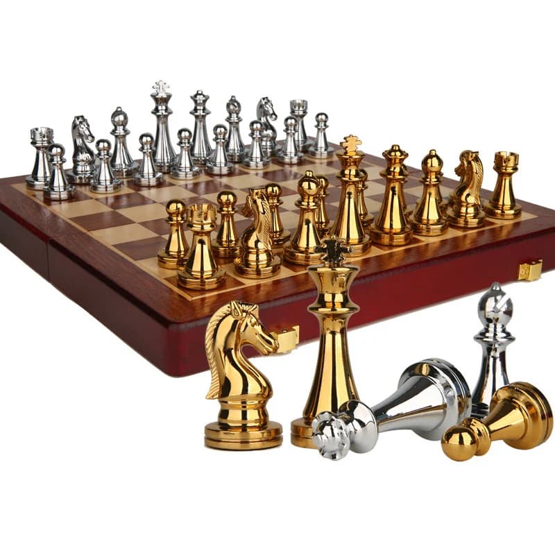 Set di scacchi di lusso, gioco di scacchi in metallo, squisiti pezzi degli scacchi Kirsite King 67 mm, scacchiera pieghevole in legno, gioco da tavolo per famiglie