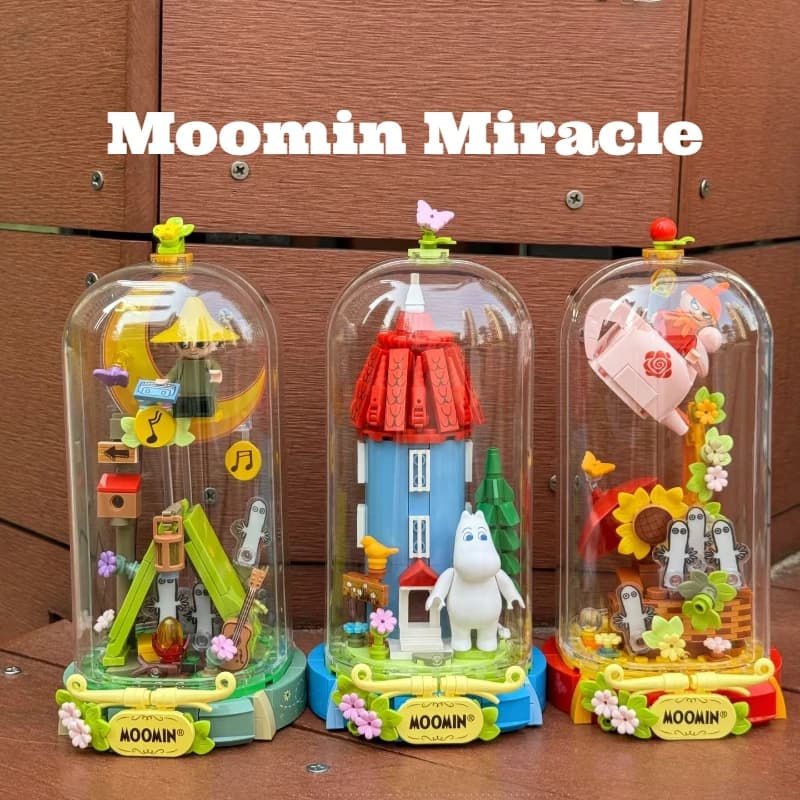 Muumien Joulu Roaming Collection Building Block Giocattoli da costruzione Decorazione del fumetto Modello educativo Blocchi regalo per bambini