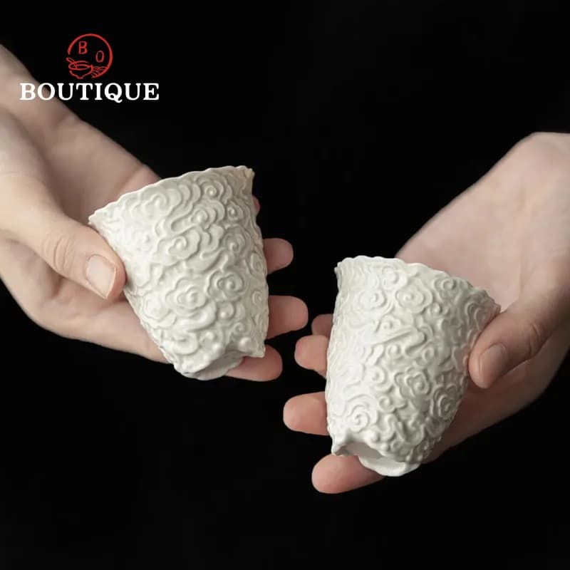 2 pz/set Retro Grass and Wood grey Glaze Ceramic Teacup Handmade Relief Master Cup Taste Puer Tripodia Mug Kung Fu Utensil 70ml