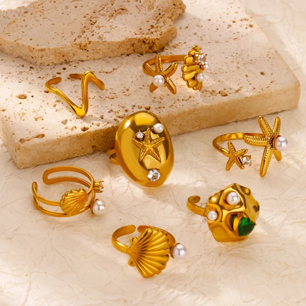 Elegante anello con zirconi per donna Anello aperto con stella marina in acciaio inossidabile color oro Gioielli di estetica per coppia romantica di moda