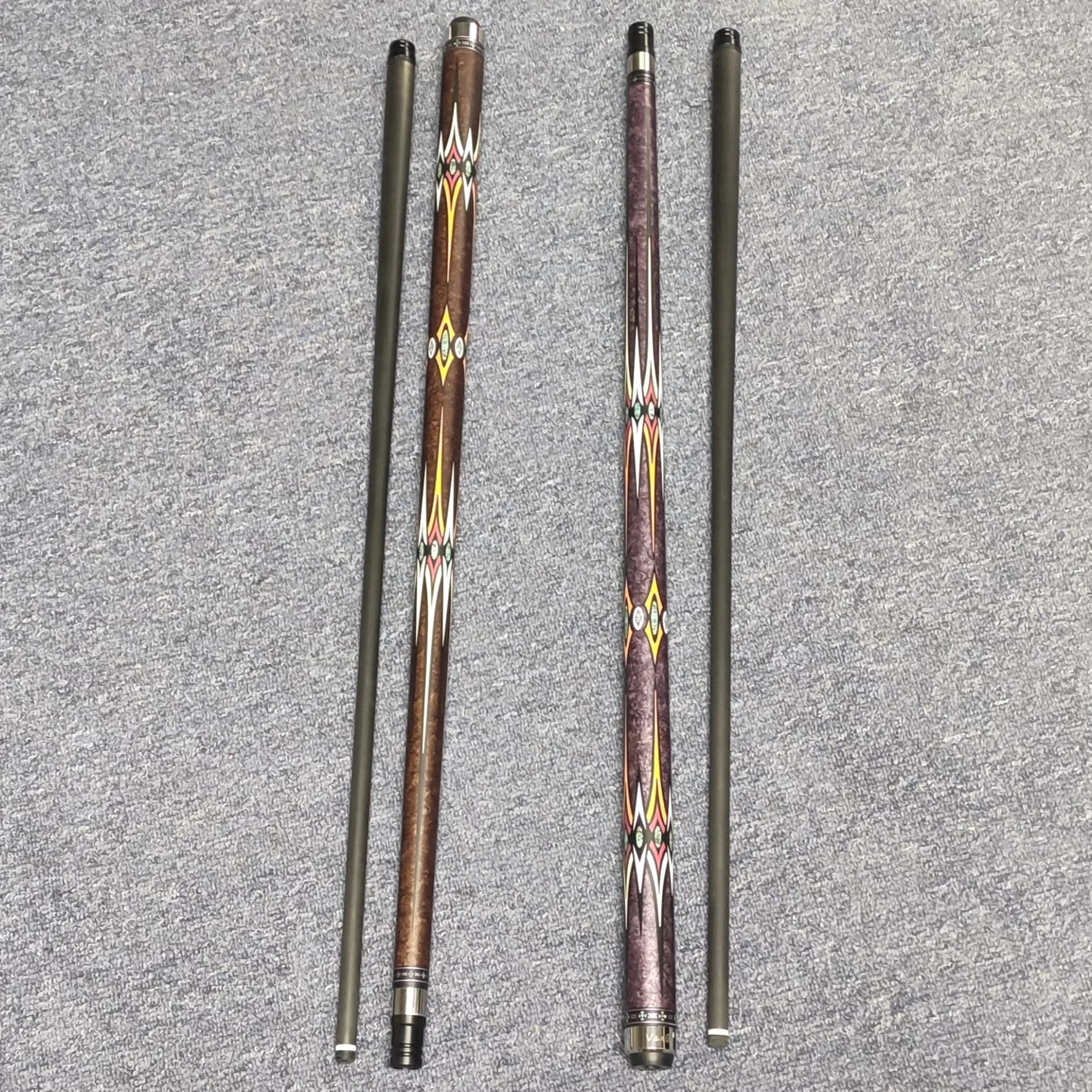 Stecca da Biliardo 1/2 con Punta da 12,5 mm, Asta in Fibra di Carbonio Fatta a Mano e Impugnatura Artigianale in Smalto Premium - Modello 2026 di Grande Successo