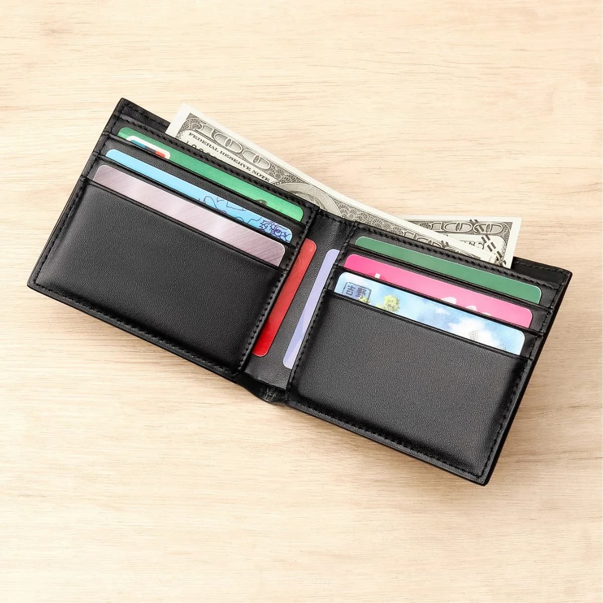Men's Bifold Wallet in Vera Leather, Classic Black in Bovina Leather, Sottile and Minimalist with Coins and Pockets