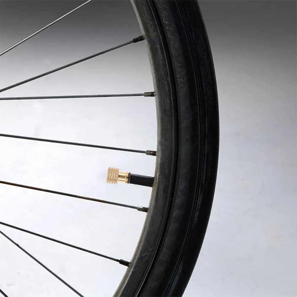 Set di 6 Adattatori per Valvole Bicicletta da Americana a Inglese in Lega di Rame, Connettori per Gonfiaggio Bici da Montagna e Strada