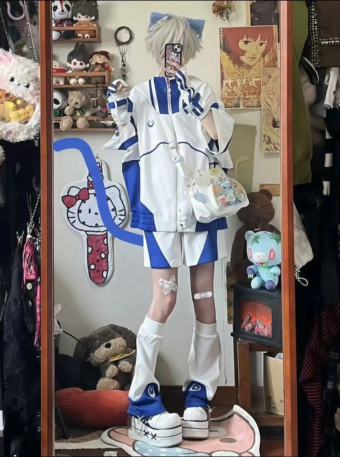 2026 Set of cosplay costumes in Japanese style anime with collar standing, short pants, leggings for Halloween and street clothing