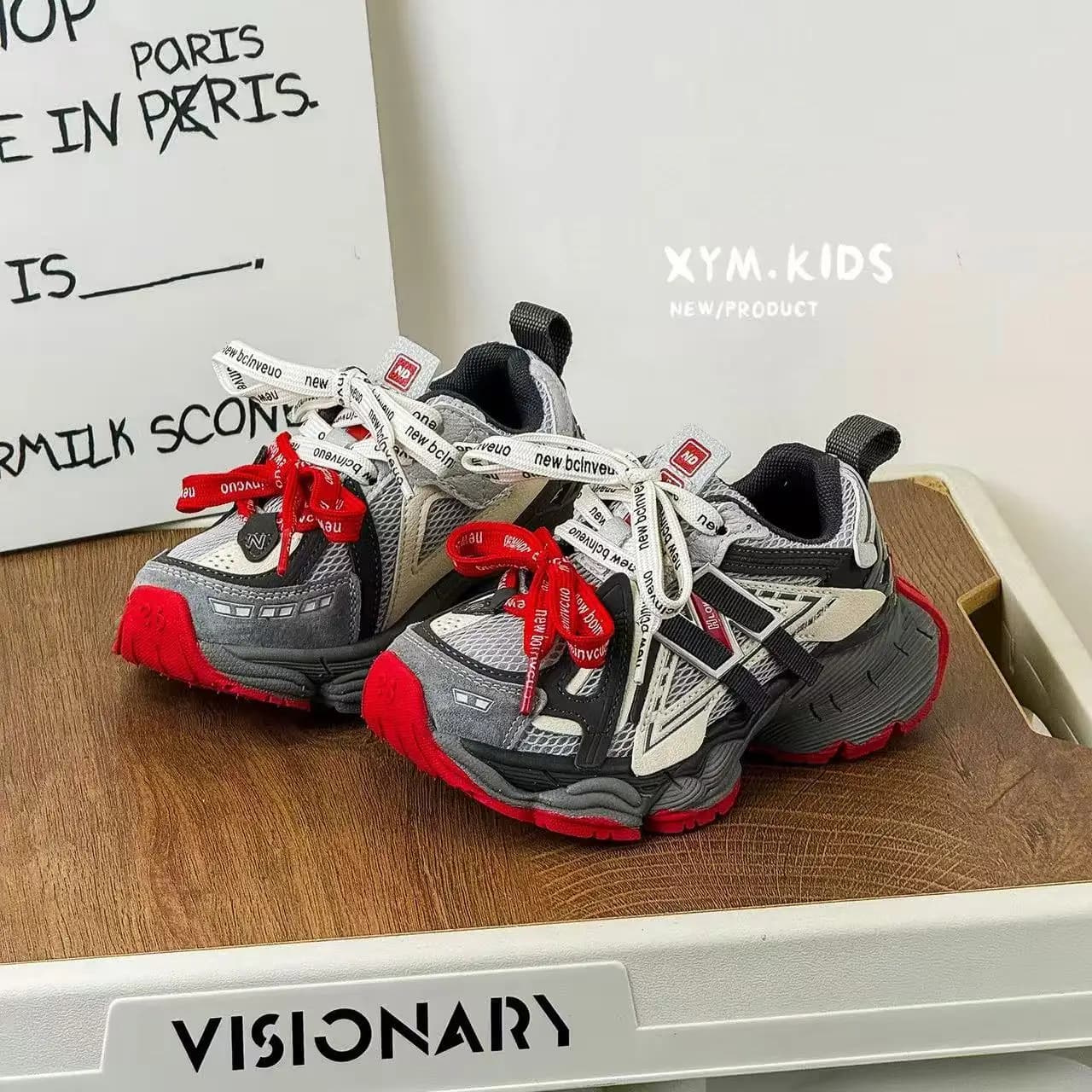 Nuove Sneakers Traspiranti alla Moda per Bambini Primavera 2026, Scarpe Casual Versatili Antiscivolo per Ragazzi e Ragazze