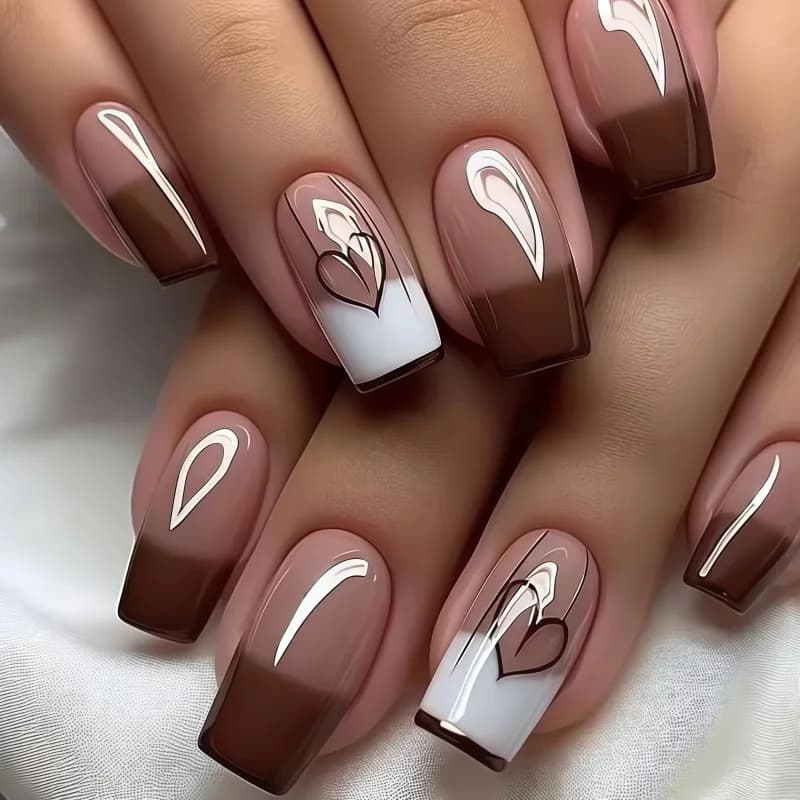 24PCS Minimalist style brown and white gradient heart-shaped nail art coffee-colored nude shiny artificial nails