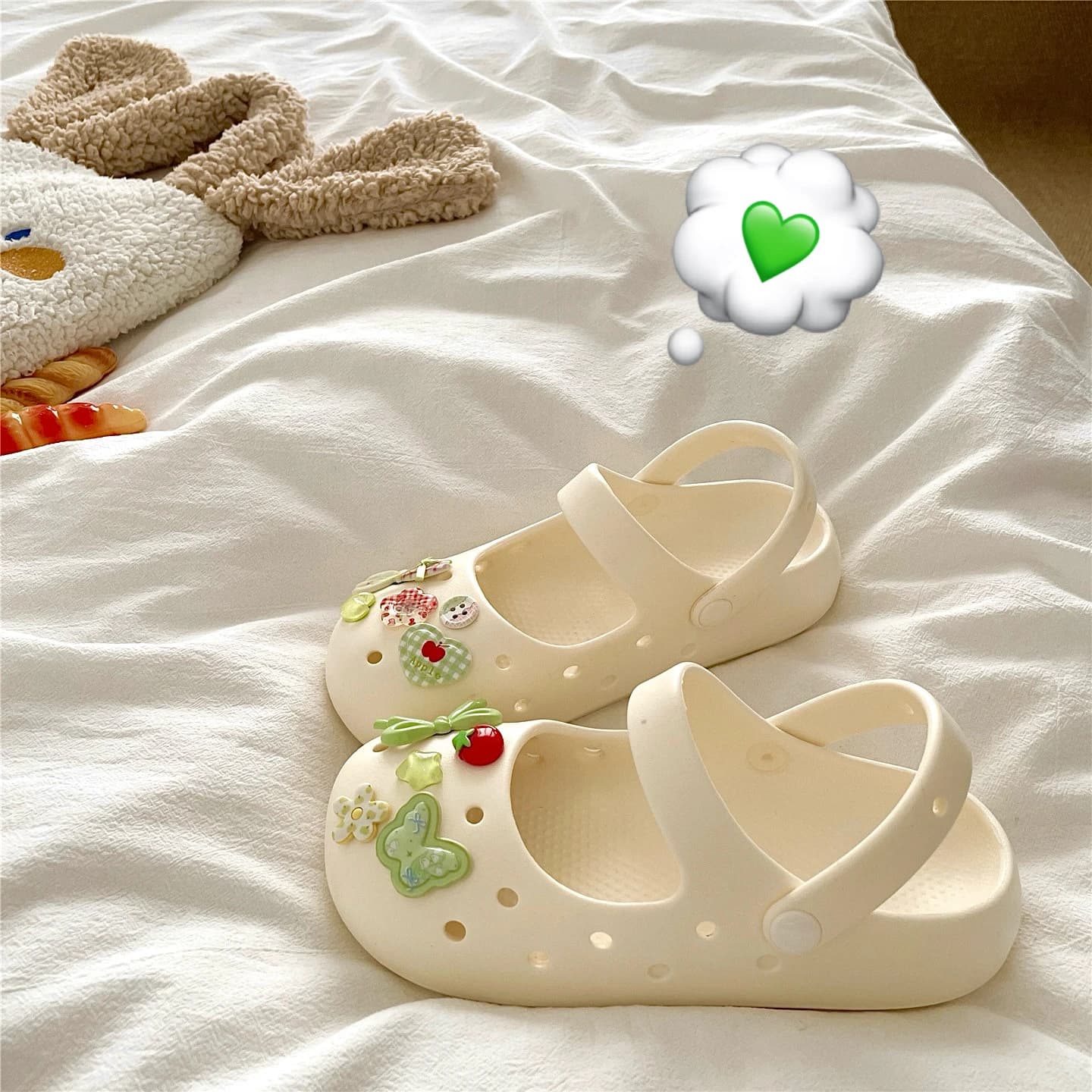 Cute Thick Bottom Breathable Anti-Slip Women's Summer Sandals Korean Style Flat Heel EVA Material Beach Suitable Flip Flops