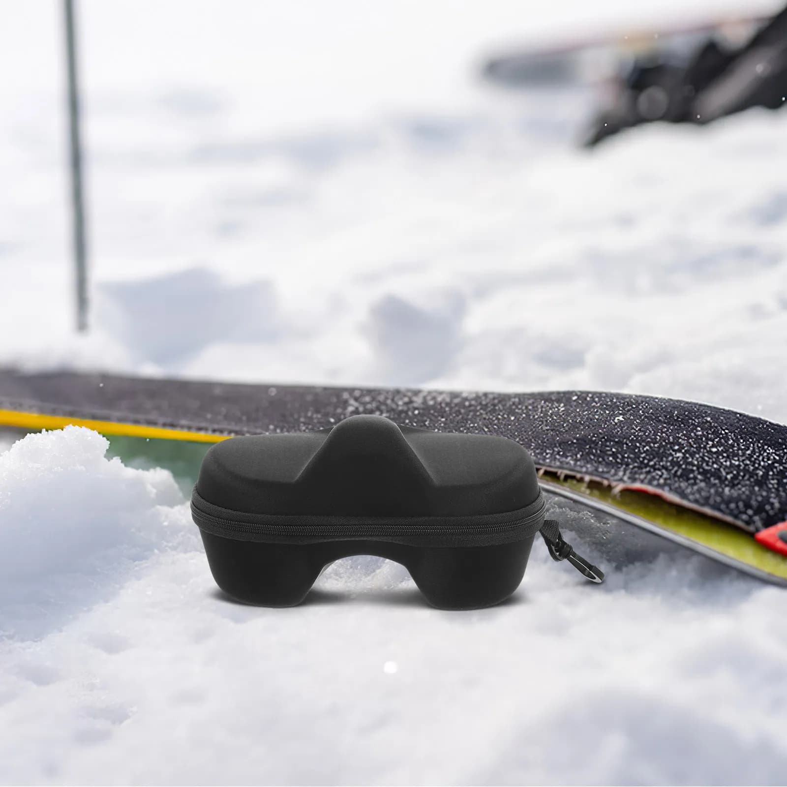 Portable Protective Case for Ski Glasses, Compatible with Swimming Glasses, Snowboard Glasses, Travel Organizer for Glasses