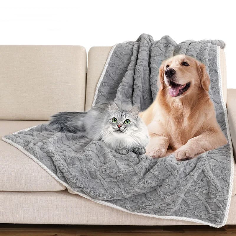 1Pcs Large Arctic Velvet Fabric TPU Waterproof Sherpa Wool Plush Warm Dog Bed Cover Cat Dog Winter Pet Blanket Size: S M L