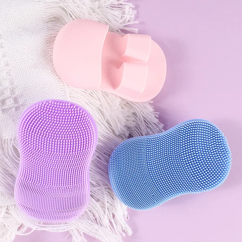 Silicone brush for facial washing, soft bristles facial cleaning brush, soft brush for pore cleaning, black dot brush and make-up.