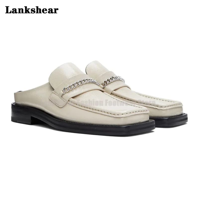 Mezze pantofole con punta quadrata a catena con bottoni in metallo scarpe basse Casual bianche scarpe da uomo in pelle lucida mocassini comodi estivi Slip-On