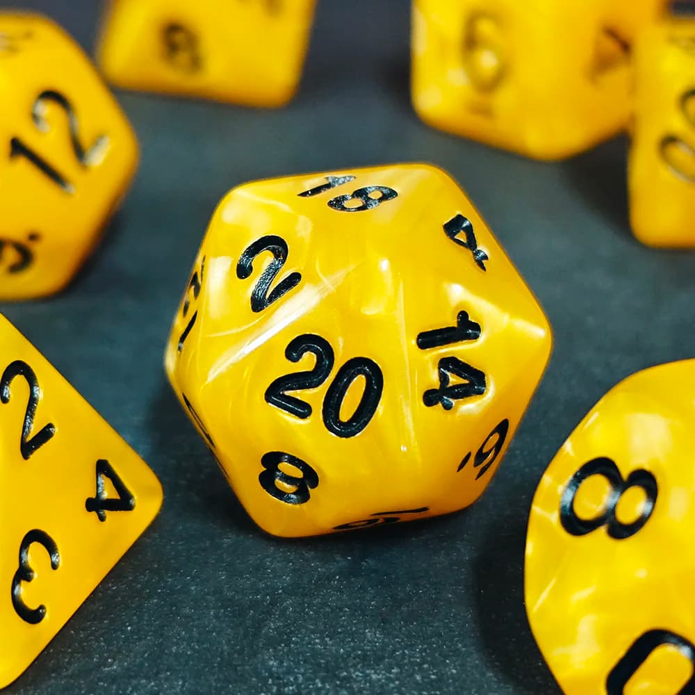 Set di Dadi DND in Acrilico, Dadi Perlati di Colore Giallo per Giochi di Ruolo Dungeons and Dragons, Giochi da Tavolo, RPG, MTG, Intrattenimento