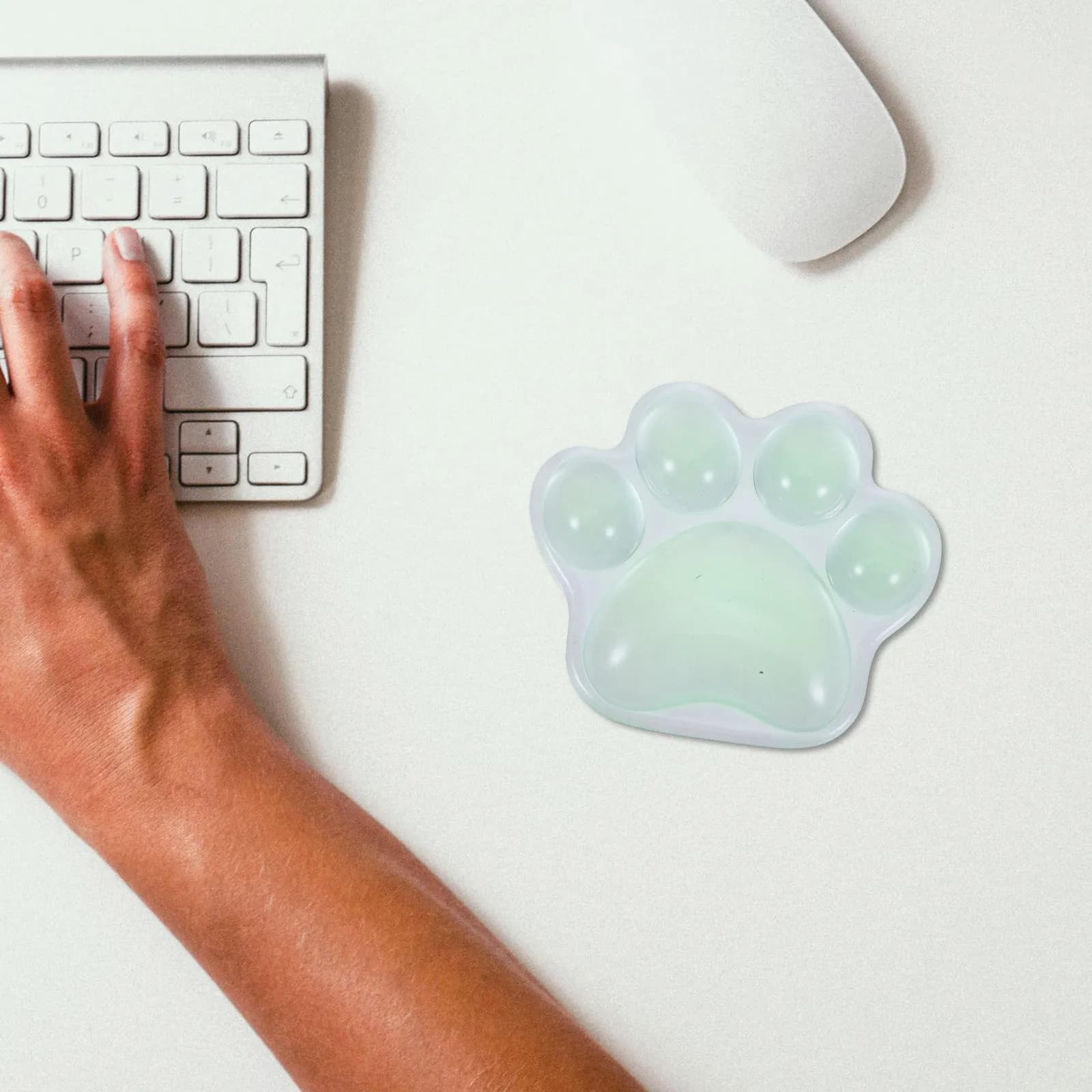Silicone Cat Paw Wrist Pad Transparent Ergonomic Design for Mouse Keyboard Laptop Desk Gaming Office Comfortable Nonslip Cute